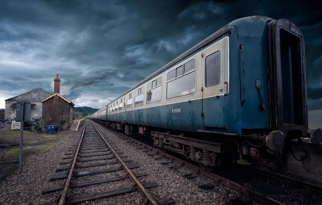 Фото обои небо, поезд, железная дорога