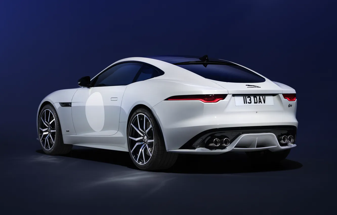 Фото обои Jaguar, F-Type, rear view, Jaguar F-Type "ZP Edition" Coupe