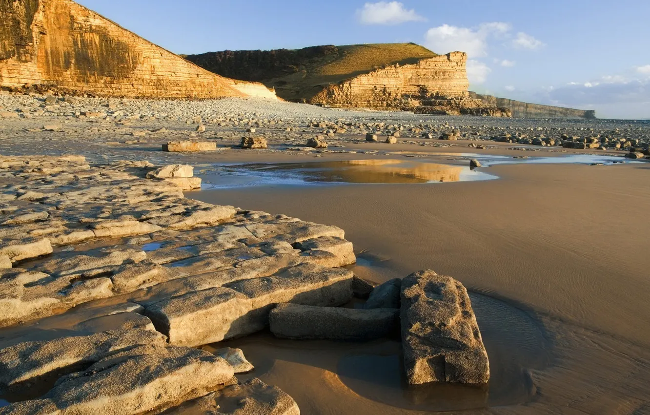 Фото обои песок, пейзаж, камни, скалы, отлив