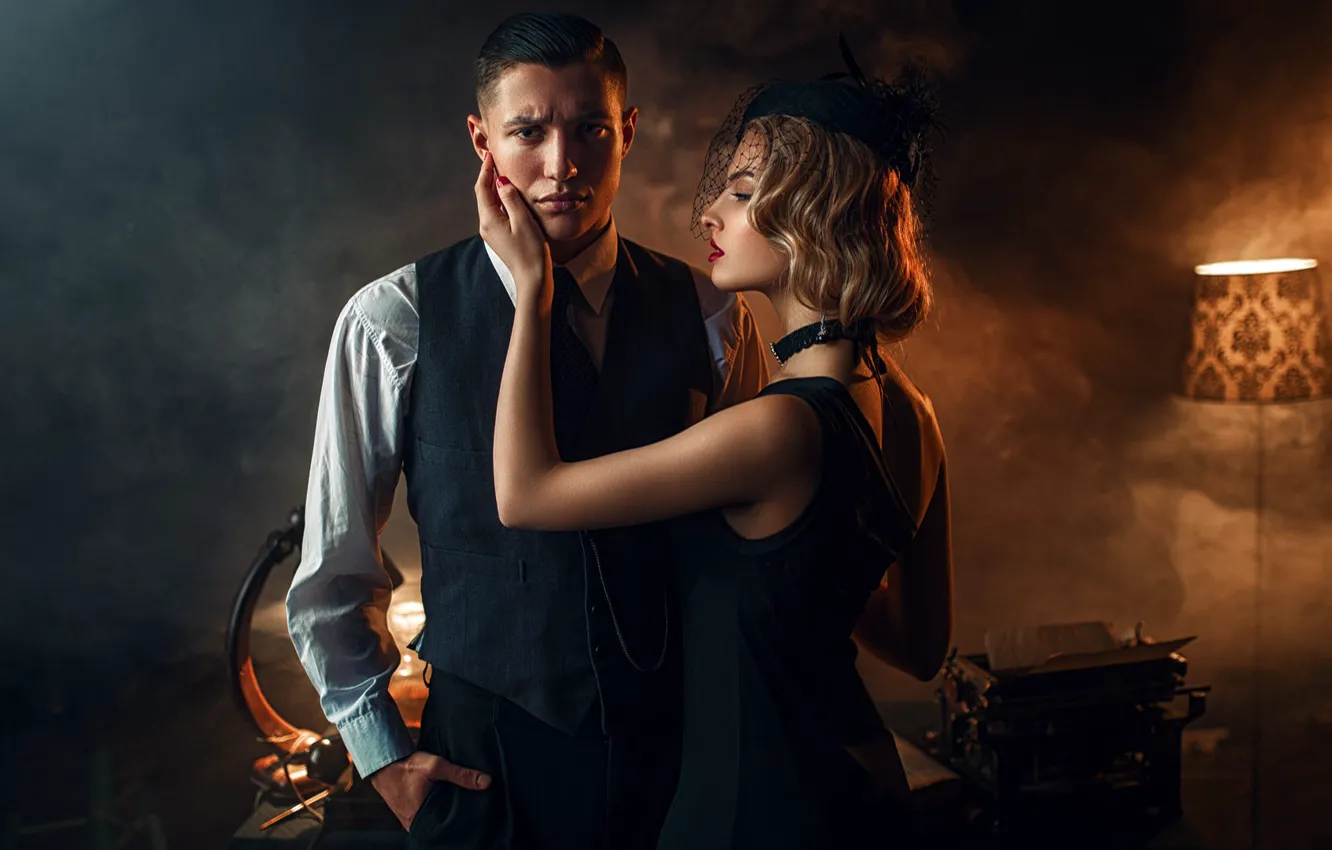 Фото обои девушка, дым, светильник, мужчина, влюбленные, Maks Kuzin