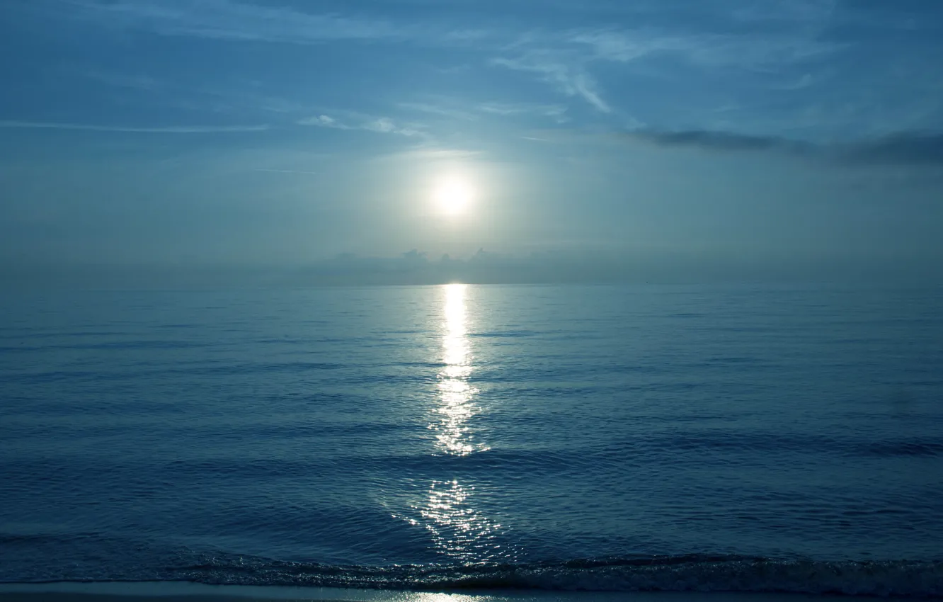 Фото обои Солнце, Море, Утро, Берег, Рассвет