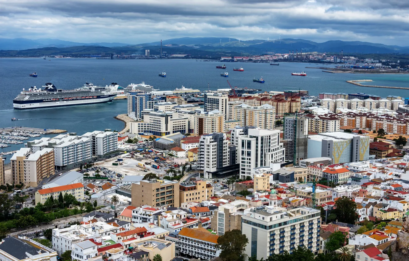 Фото обои здания, корабли, гавань, Гибралтар