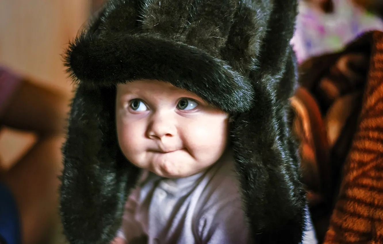 Фото обои взгляд, лицо, шапка, ребенок, мех