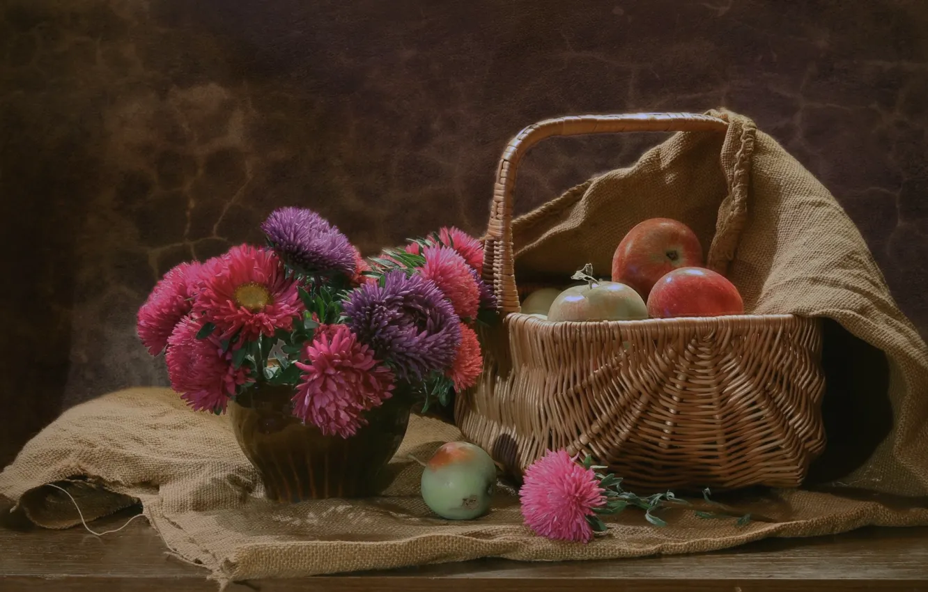 Фото обои цветы, корзина, букет, фрукты, натюрморт, мешковина