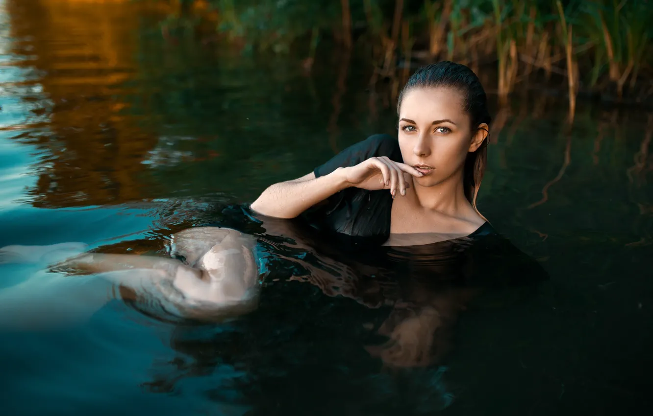 Фото обои губки, прелесть, в воде, пальчик, Альберт Лесной, Катя Чирка