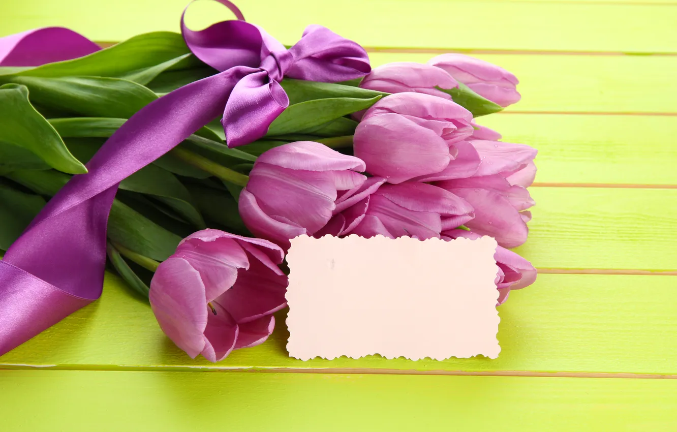 Фото обои цветы, букет, тюльпаны, розовые, wood, pink, flowers, beautiful