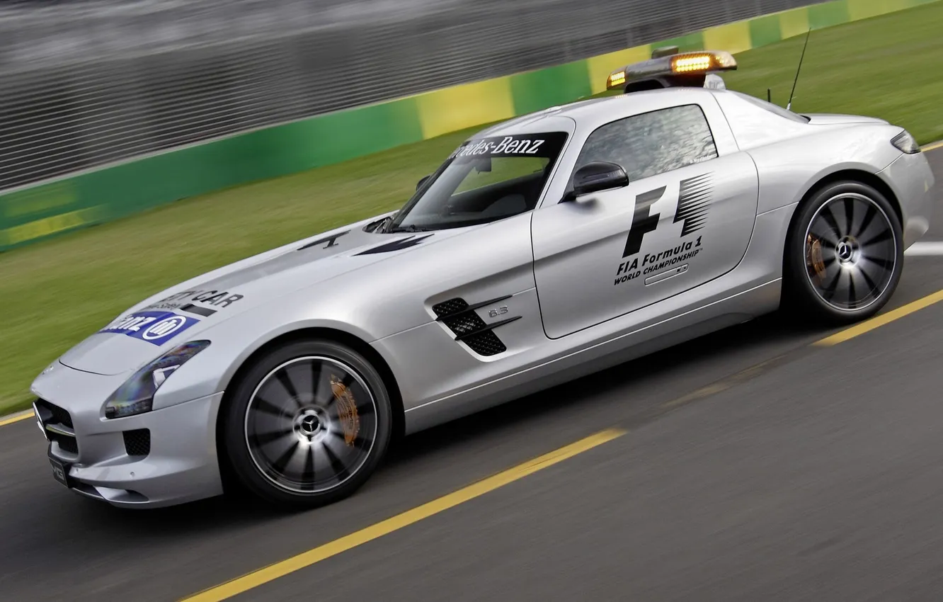 Фото обои Mercedes-Benz, supercar, AMG, SLS, speed, track, Safety Car