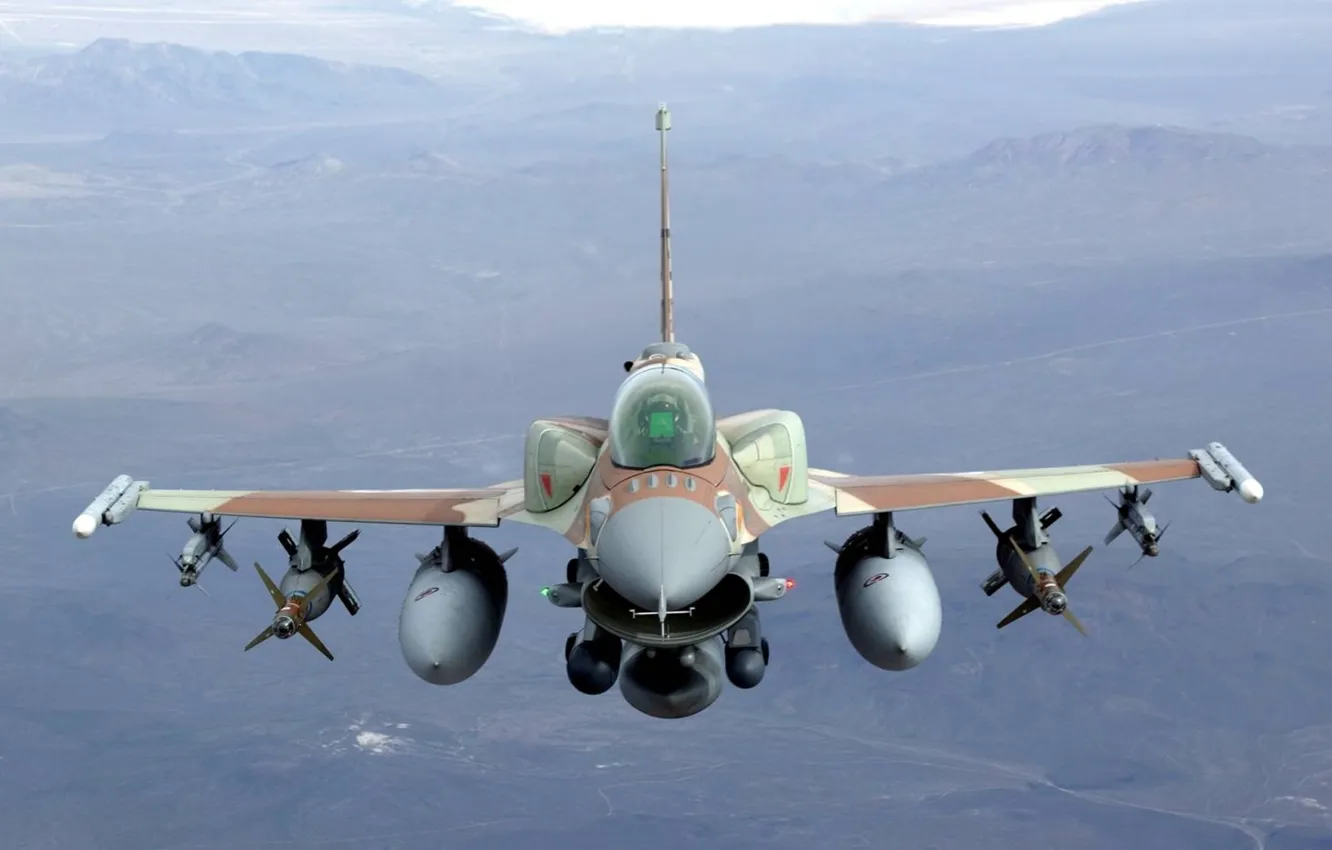 Фото обои Fighting Falcon, Jet, F16, Bombs, Air-to-air missiles