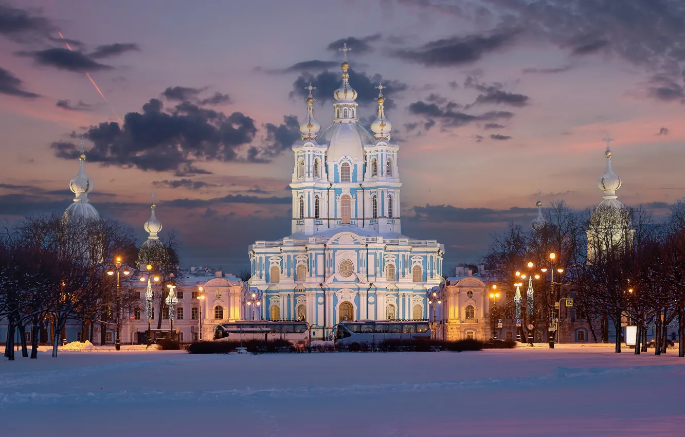 Фото обои зима, снег, Санкт-Петербург, церковь, храм, Россия, Смольный собор, Воскресенский Новодевичий Смольный монастырь