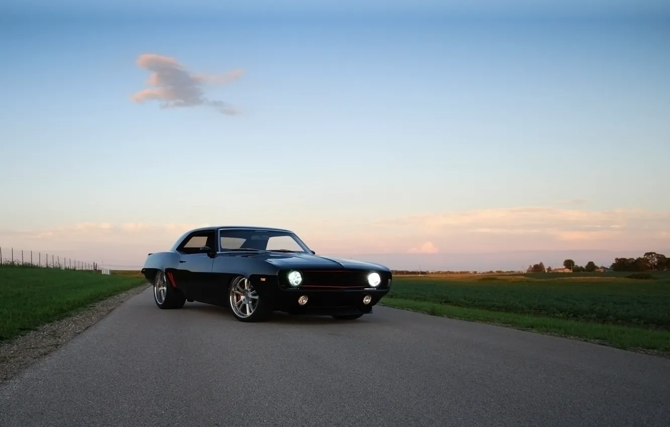Фото обои дорога, небо, чёрный, тюнинг, купе, Chevrolet, 1969, Камаро