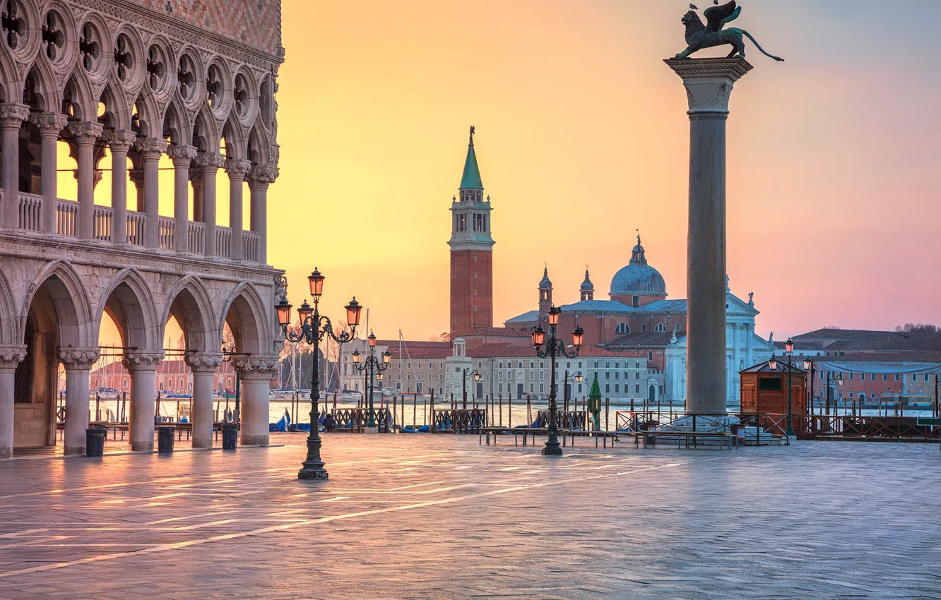 Фото обои Италия, Венеция, пьяцетта, Дворец Дожей, Колонна Святого Марка