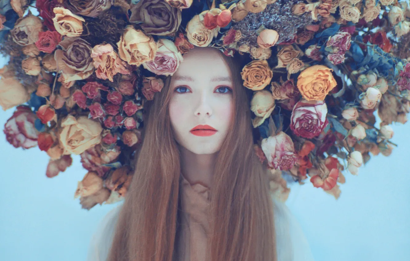 Фото обои girl, flowers, crown, Oleg-Oprisco, photography, art