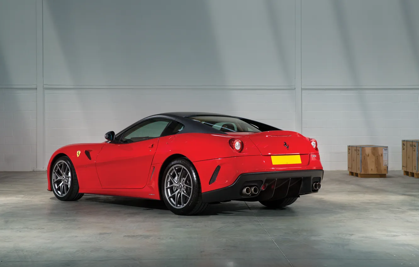 Фото обои Ferrari, 599, Ferrari 599 GTO, rear view