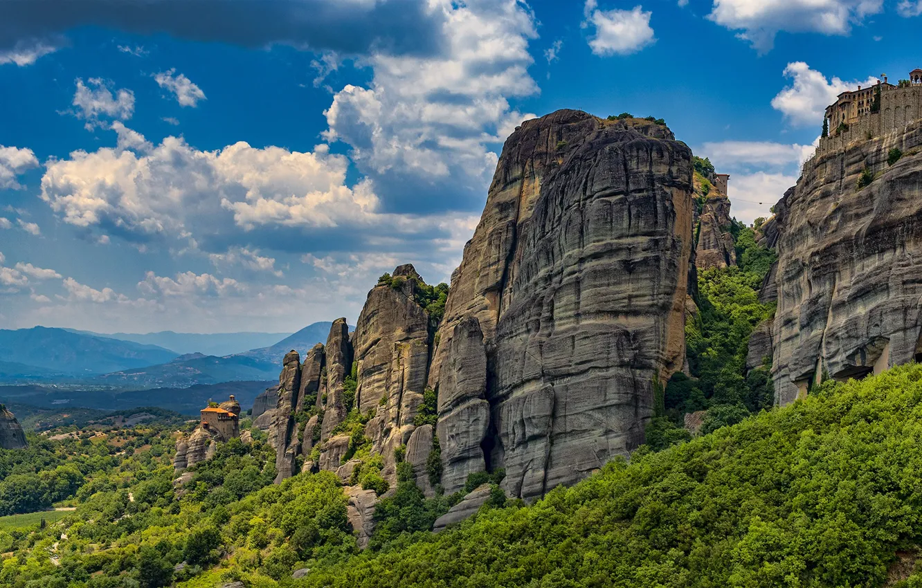 Фото обои небо, горы, растительность, долина, Meteora