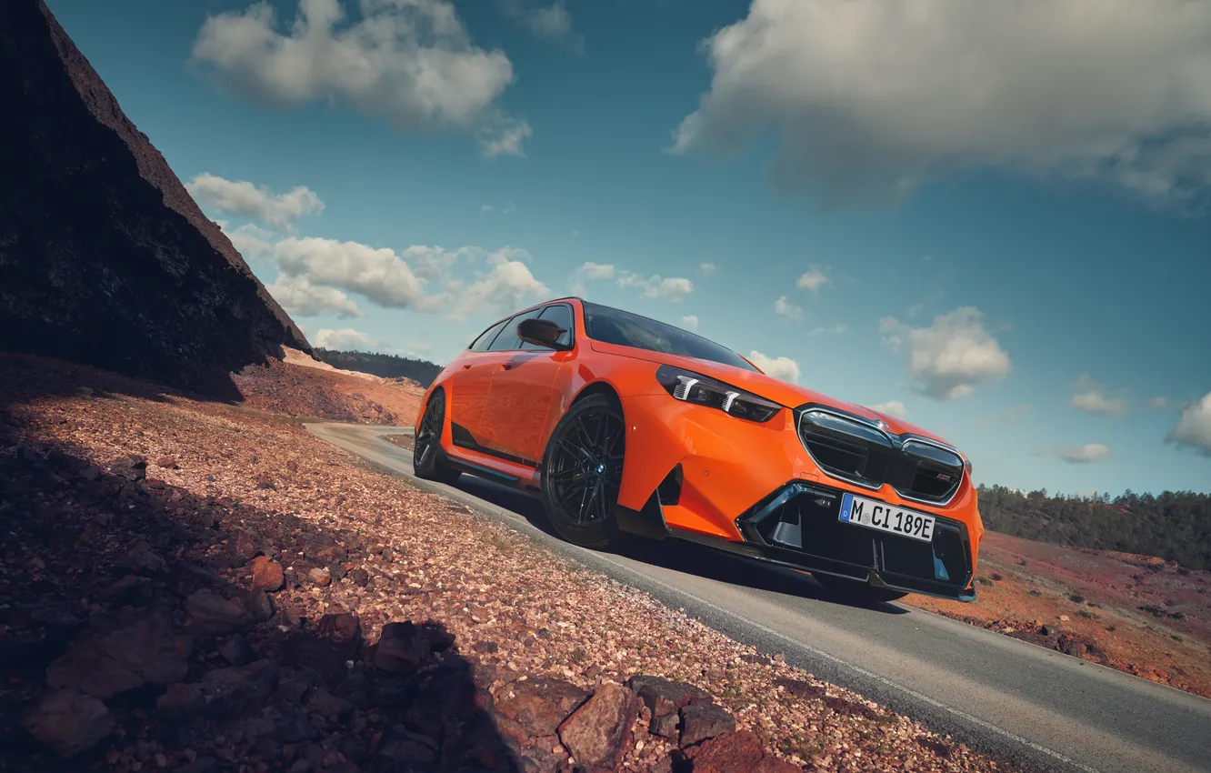 Фото обои BMW, Orange, Clouds, Mountain, Road, M Performance, BMW M5 Touring, M5 Touring