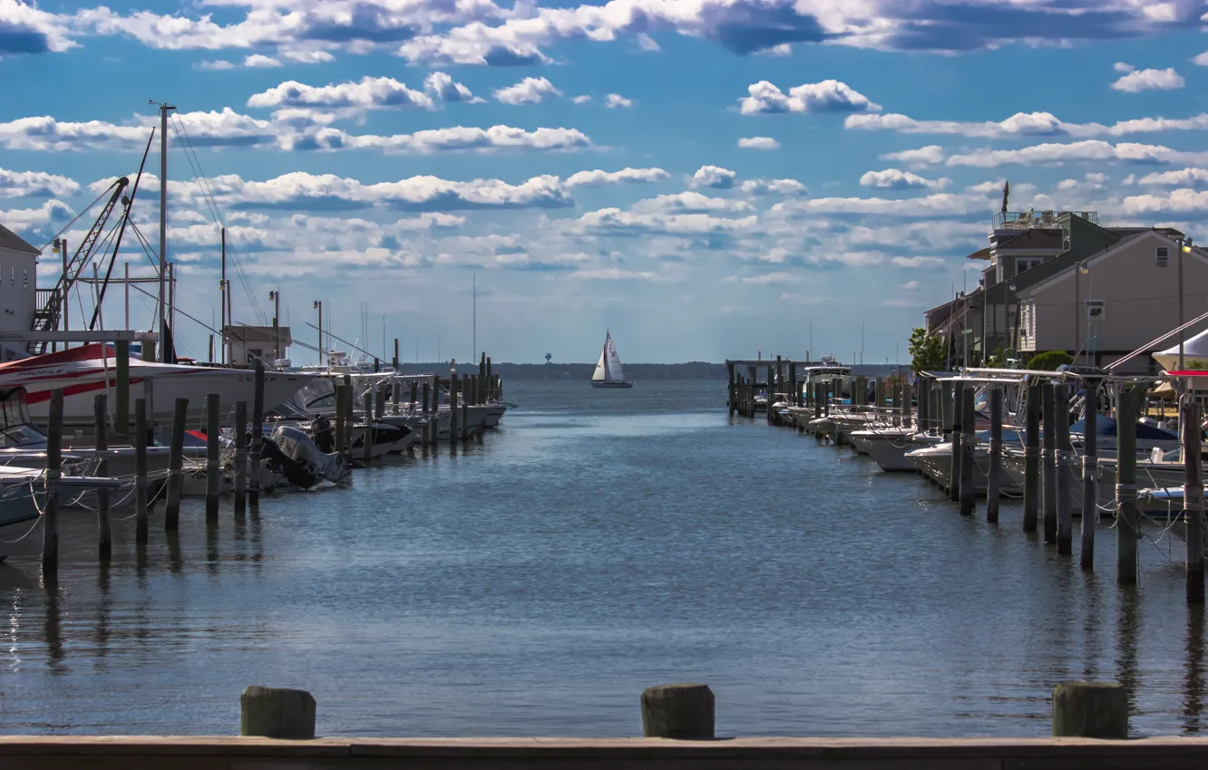 Фото обои Море, парусник, набережная, sea, clouds, sailing, sailing boat