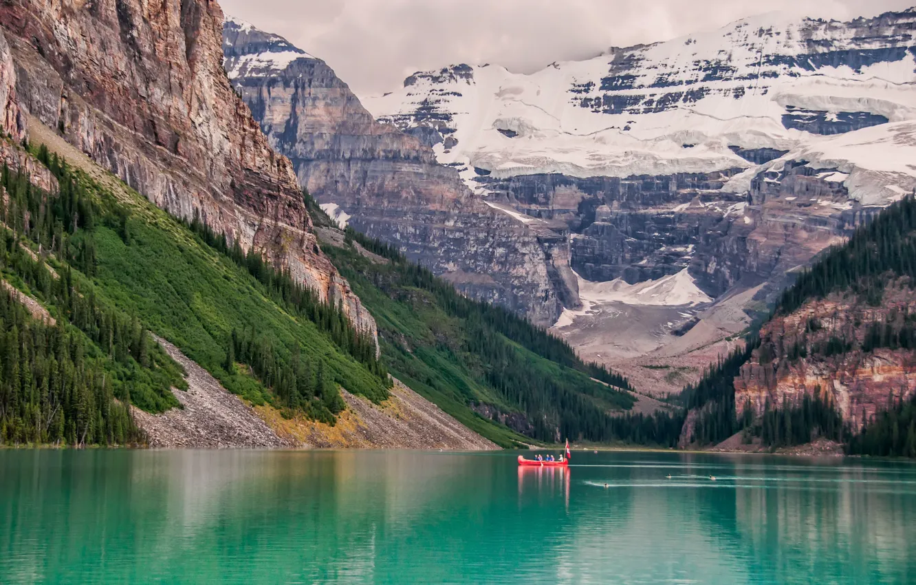 Фото обои пейзаж, горы, природа, озеро, лодка, склоны, Канада, Lake Louise