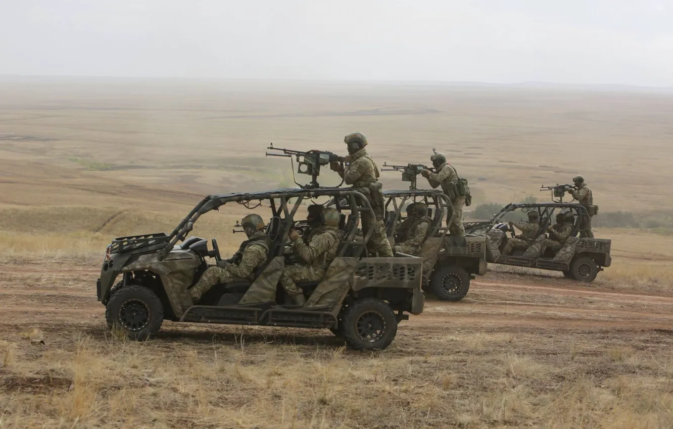 Фото обои Россия, учения, Спецназ, военные машины