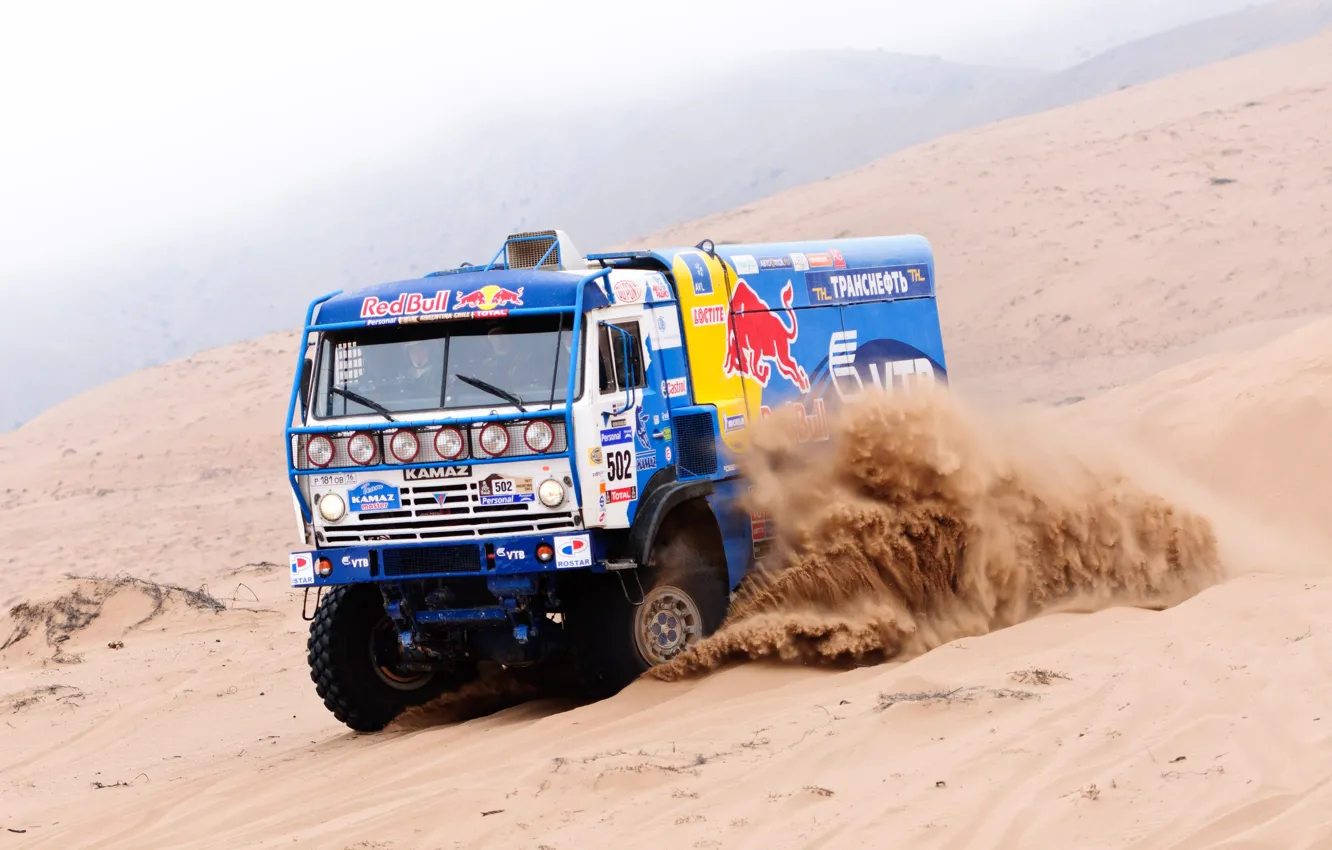 Фото обои Песок, Туман, Пустыня, kamaz, Rally, Ралли-марафон, КАМАЗ, Dakar