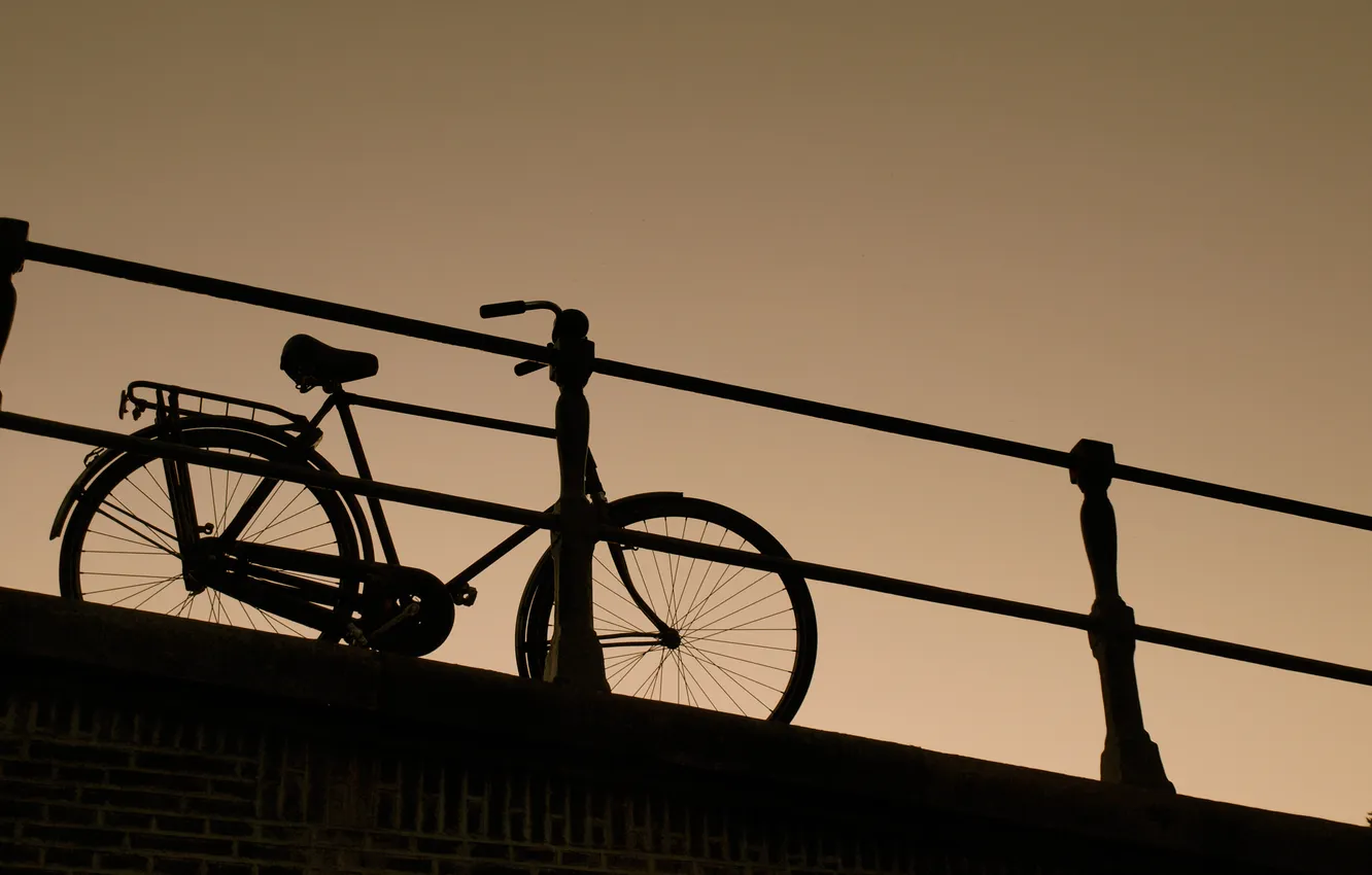 Фото обои велосипед, фон, темный, bike
