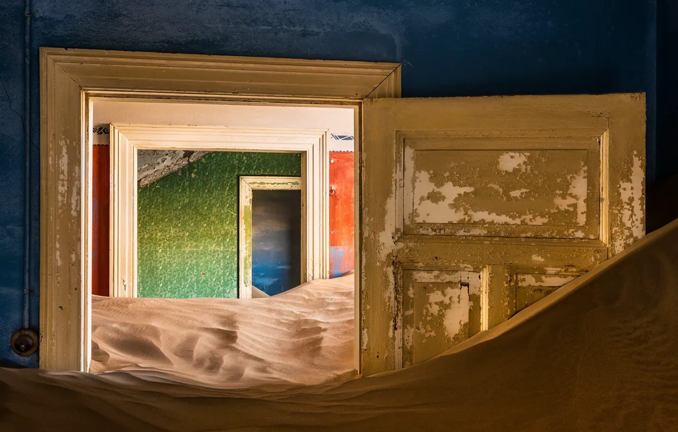 Фото обои песок, дом, Namibia, Luderitz, Kolmanskop