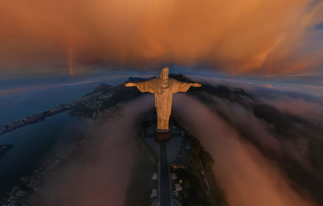 Фото обои облака, город, восход, радуга, Рио-де-Жанейро, Cristo Redentor, Rio de Janeiro, Статуя Христа Искупителя