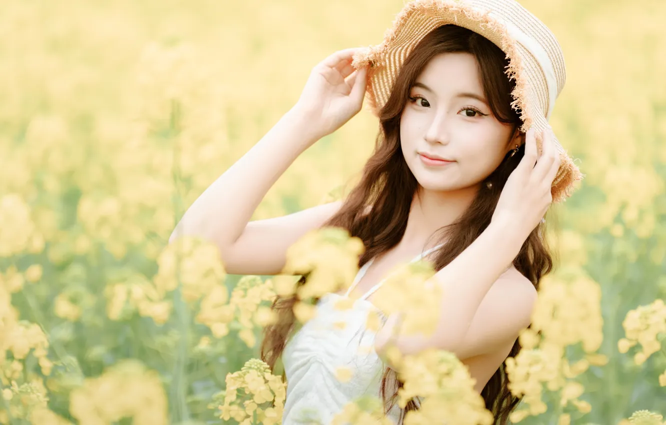 Фото обои Beautiful, Asian, Model, Flowers, Smile, Woman, Hat, Cute
