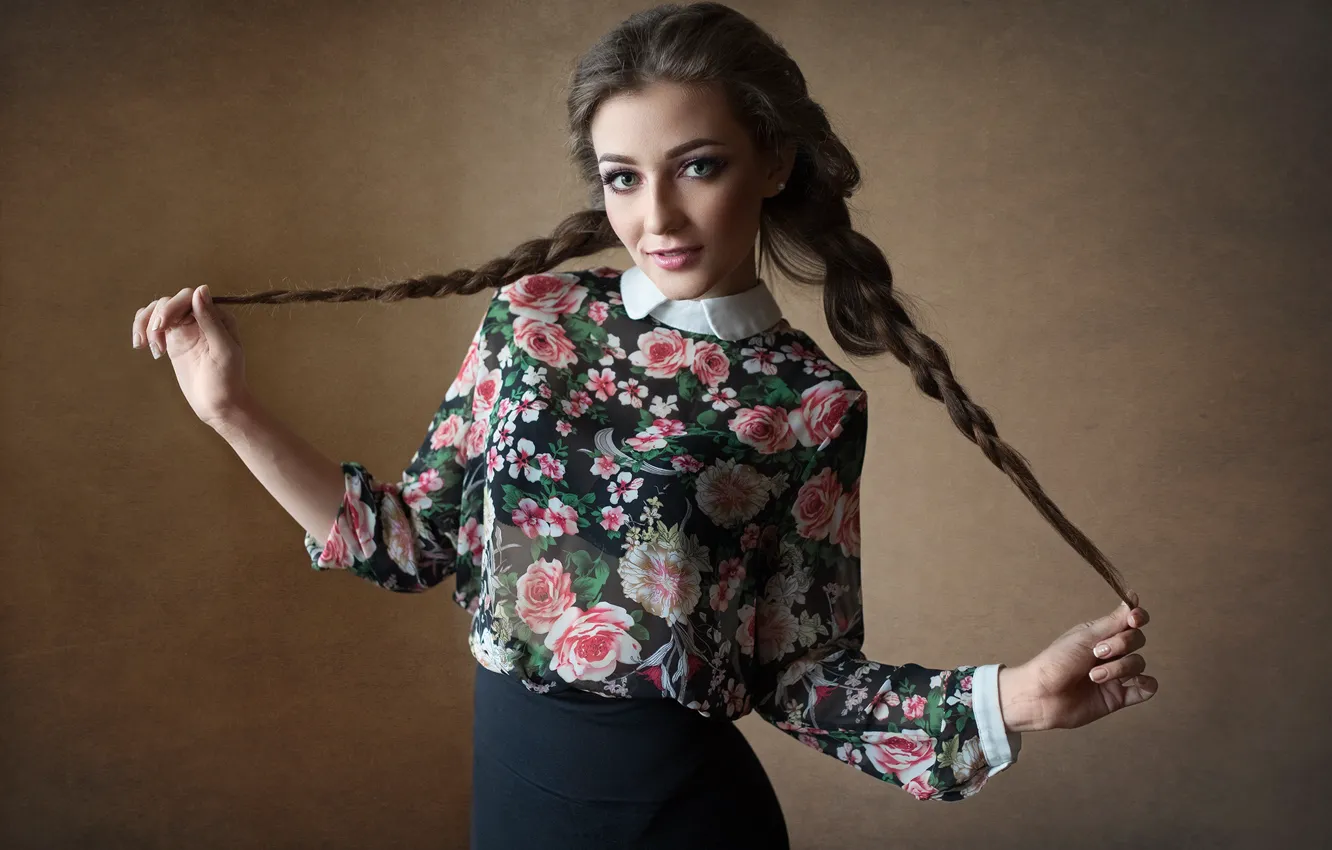 Фото обои взгляд, поза, улыбка, волосы, Девушка, Дмитрий Шульгин, Diana Chmeleva