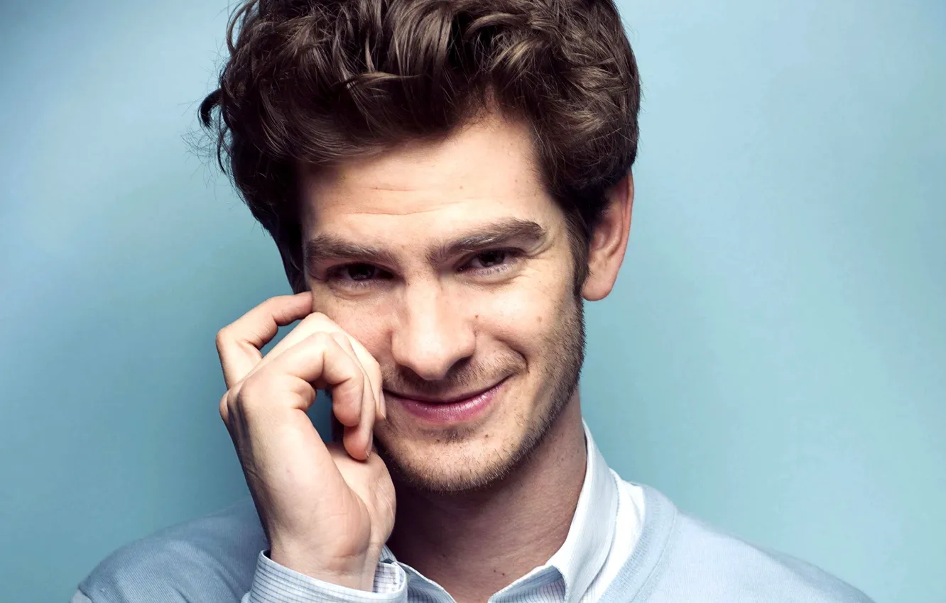 Фото обои улыбка, актер, Человек-паук, Spider-Man, The Amazing Spider-Man, Andrew Garfield, Новый Человек-паук, Эндрю Гарфилд