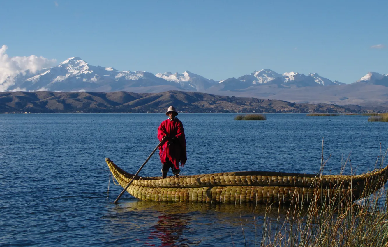 Фото обои горы, озеро, лодка, Боливия, Титикака, боливиец, серапе