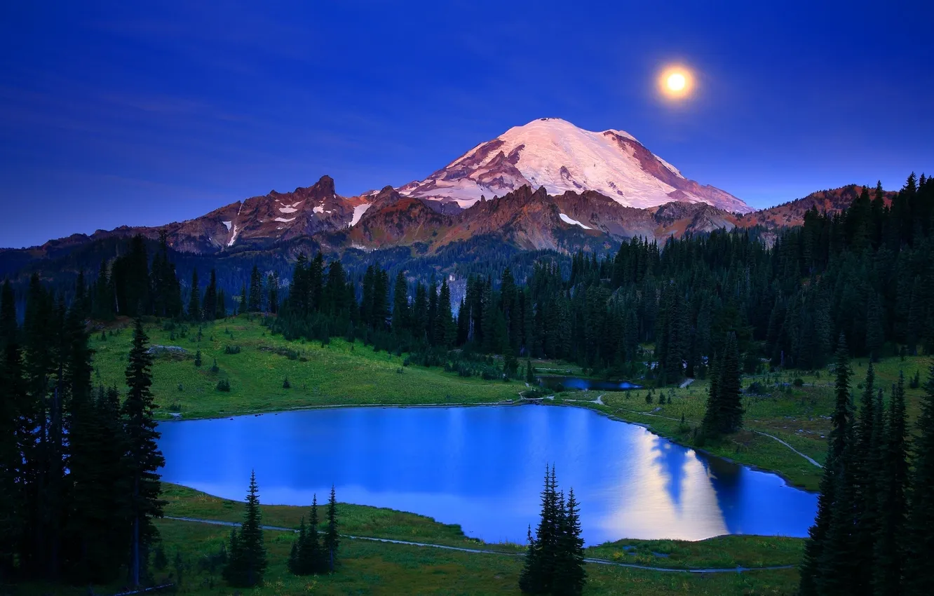 Фото обои вулкан, Washington, штат Вашингтон, Mount Rainier National Park, Mount Rainier, гора Рейнир, Tipsoo Lake, озеро …
