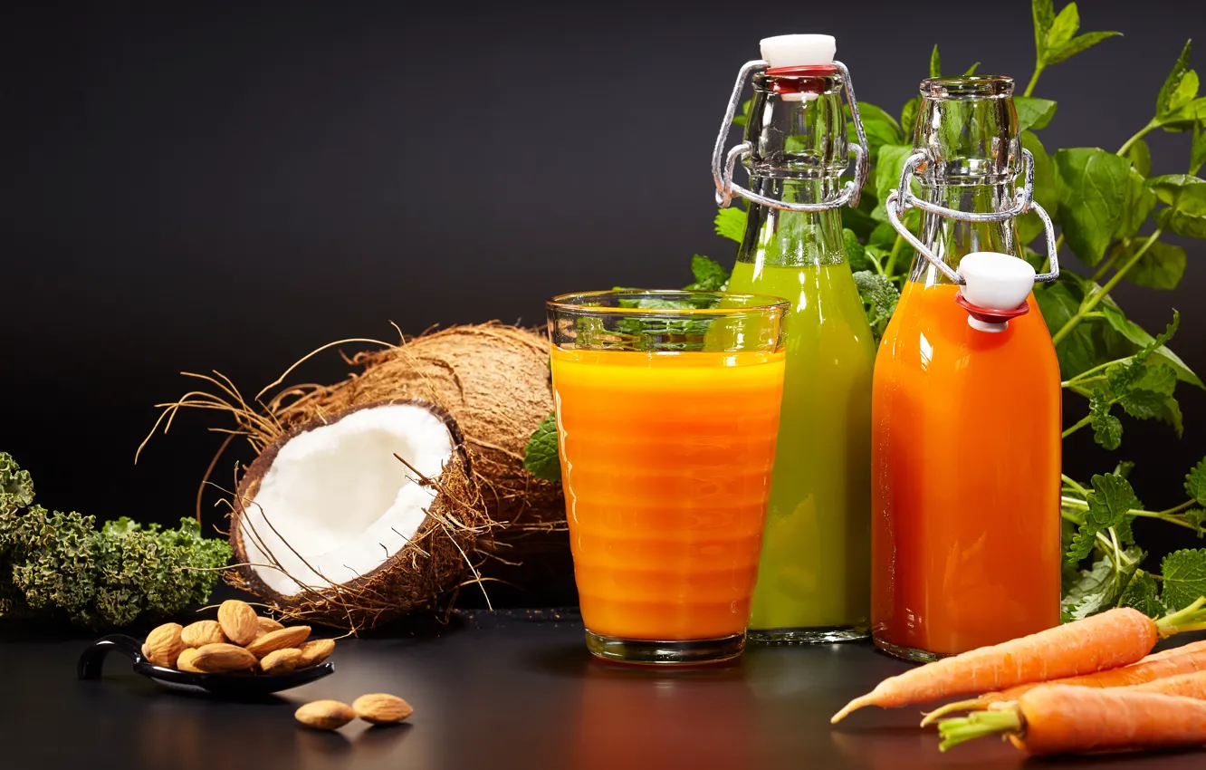 Фото обои зелень, фон, кокос, сок, напиток, орехи, морковь, background