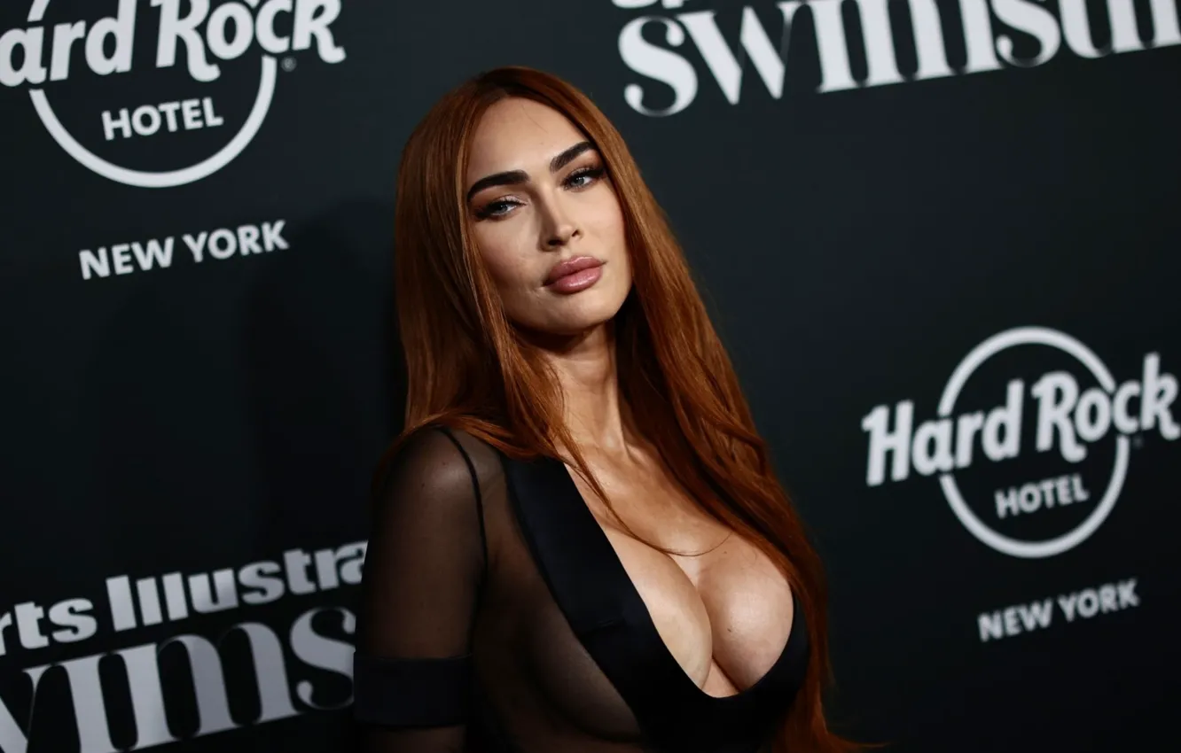 Фото обои Меган Фокс, Megan Fox, Бюст