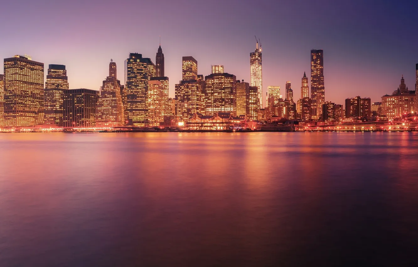 Фото обои закат, город, огни, здания, Нью-Йорк, небоскребы, вечер, USA