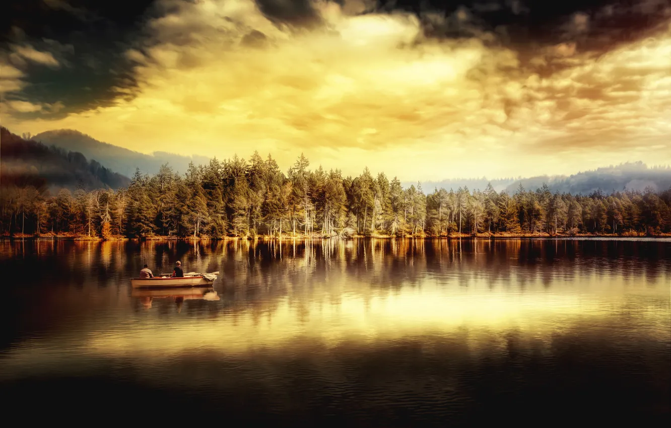 Фото обои небо, облака, деревья, озеро, отражение, лодка, обработка, In silence