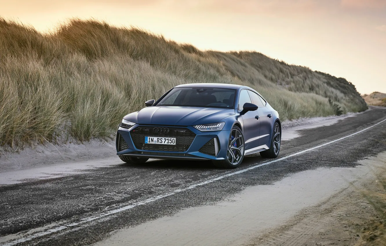 Фото обои песок, трава, Audi, ауди, audi, Performance, Sportback, RS 7