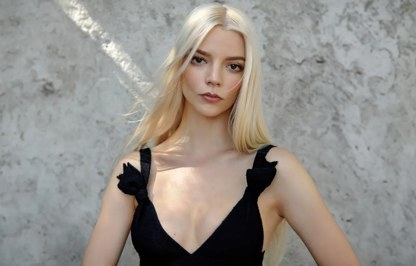 Фото обои актриса, черное платье, блондика, Australia, Elle, Anya Taylor Joy, 2024, Аня Тейлор Джой