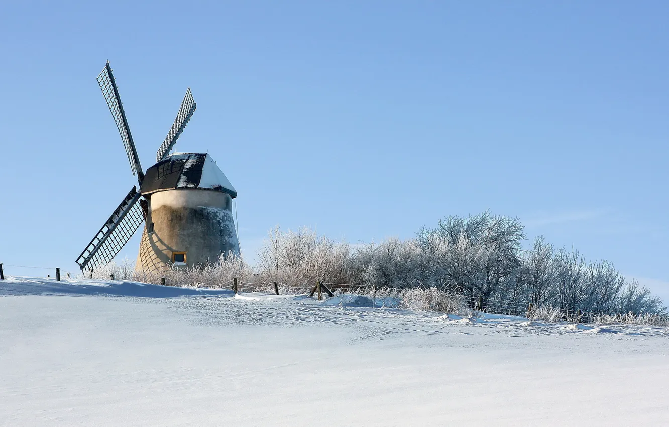 Фото обои зима, поле, снег, мельница