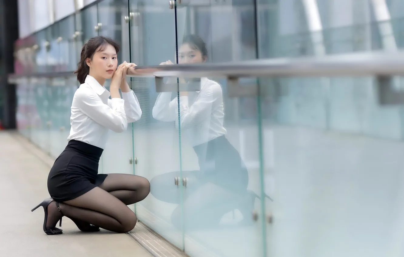 Фото обои девушка, отражение, азиатка