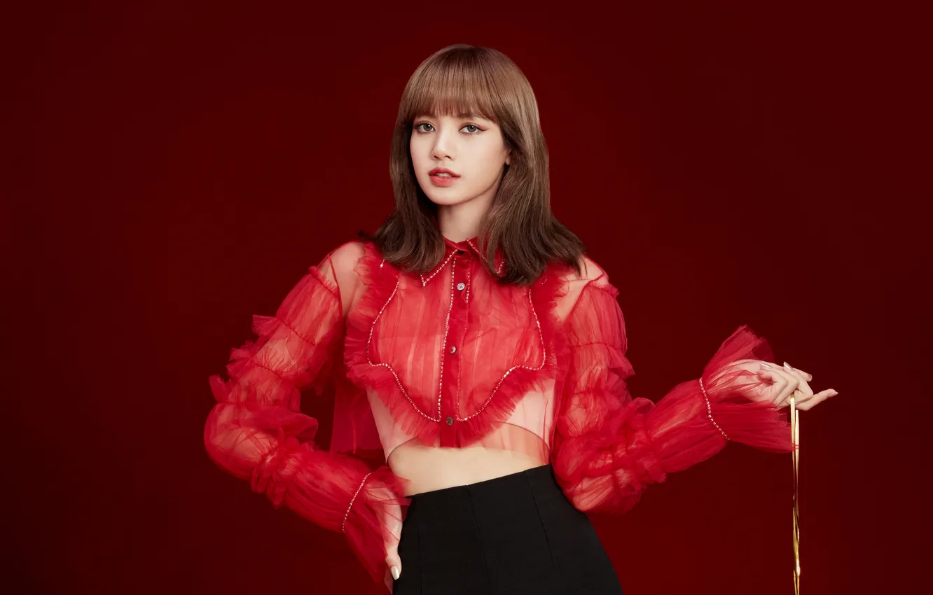 Фото обои красивая девушка, beautiful girl, Lisa, K-Pop, Blackpink, dark red background, темно красный фон, К-Поп