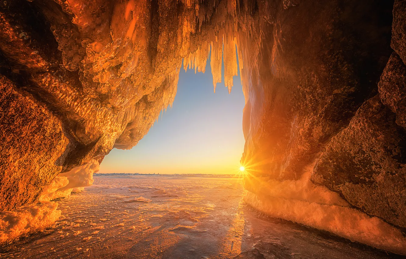 Фото обои ice, cold, sun rays