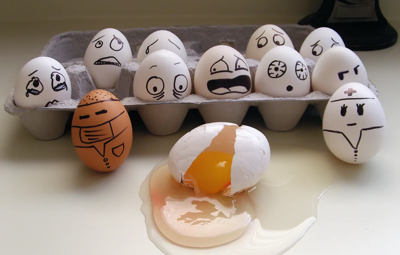 Фото обои эмоции, коробка, яйца, падение, ужас, желток
