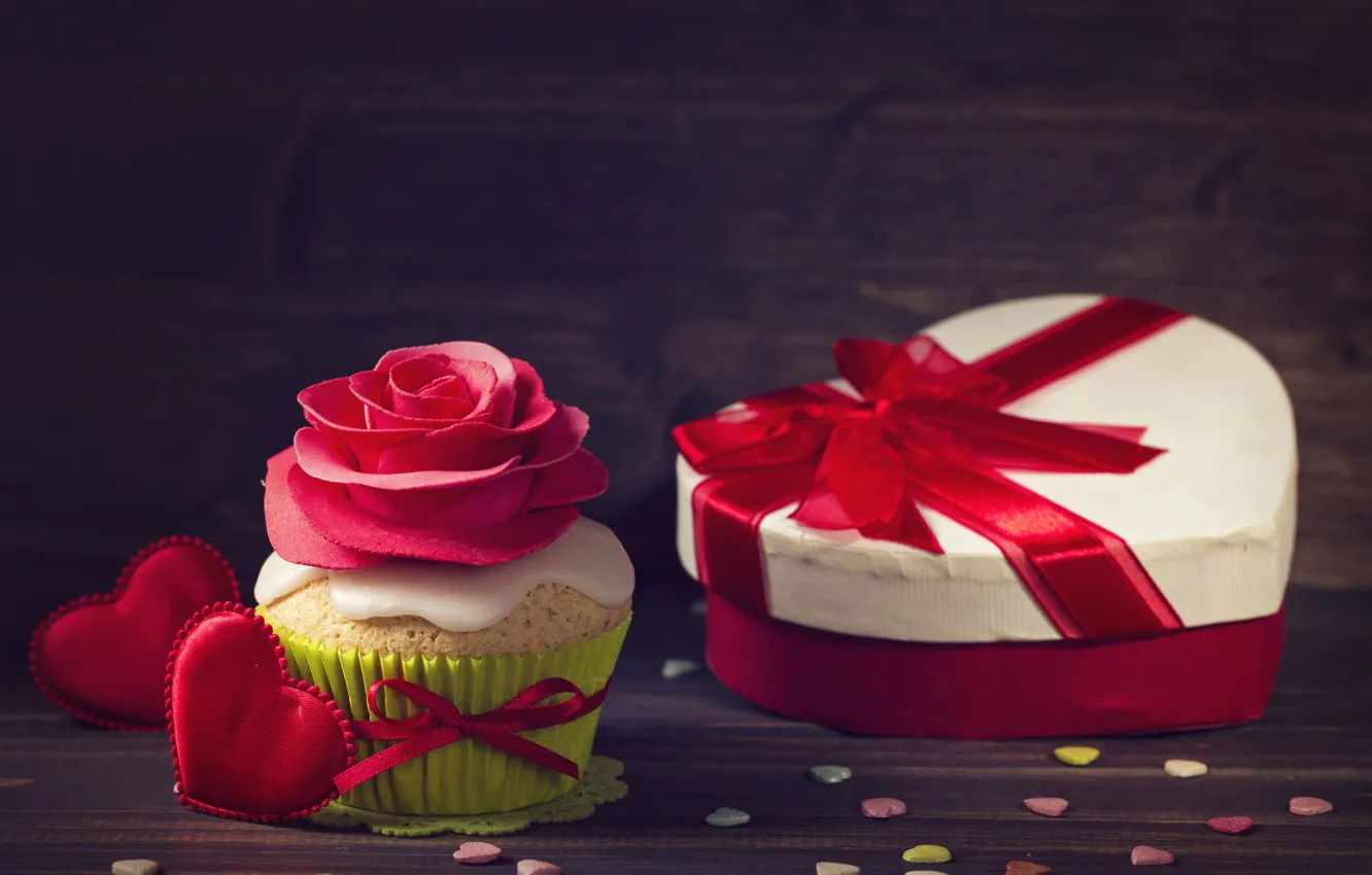 Фото обои красный, подарок, роза, лента, сердечки, украшение, valentine's day, кекс
