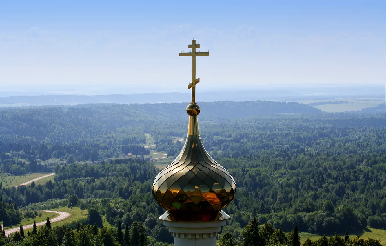 Фото обои лес, небо, крест, даль, Белогорье, Купол, Пермский край