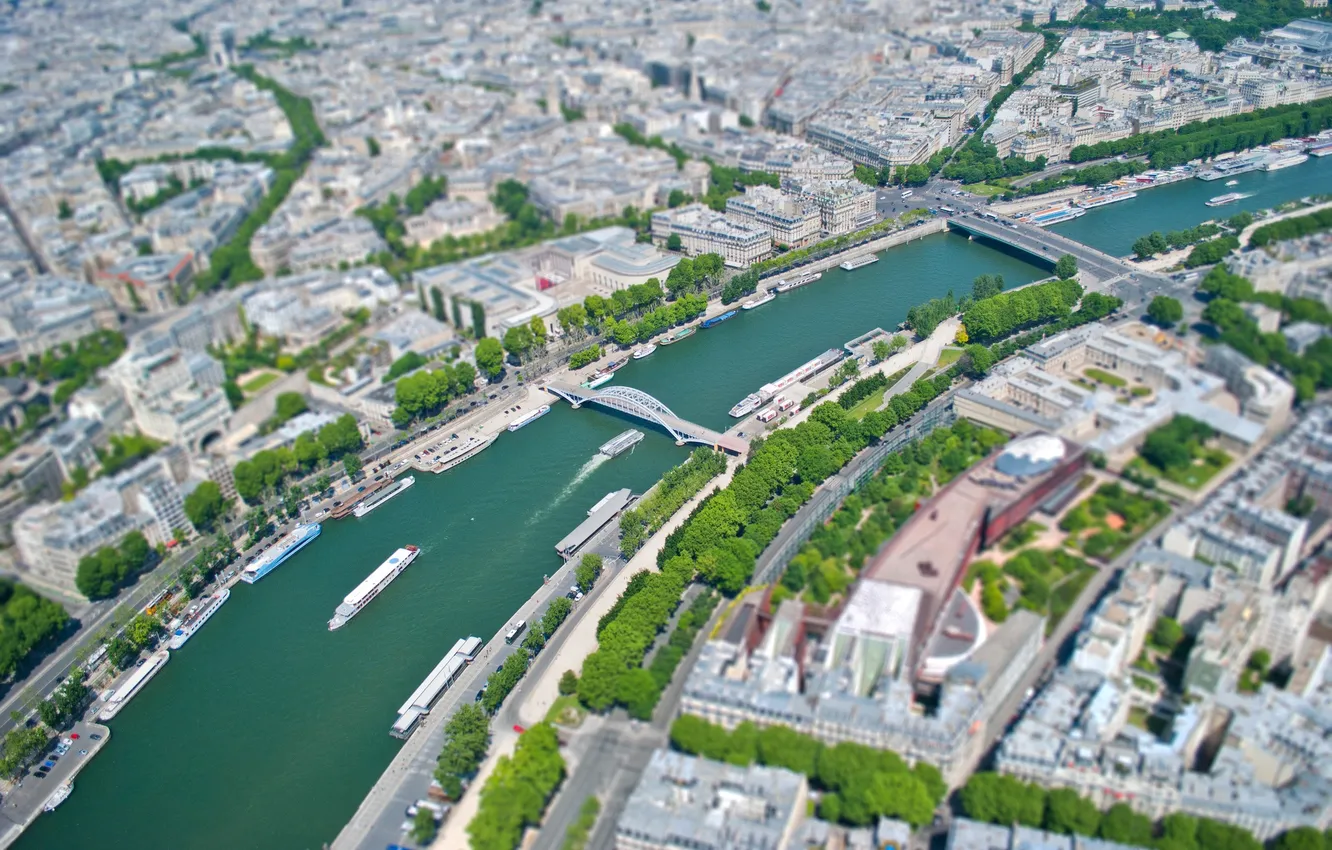 Фото обои река, Франция, Париж, корабль, дома, панорама, улицы, кварталы