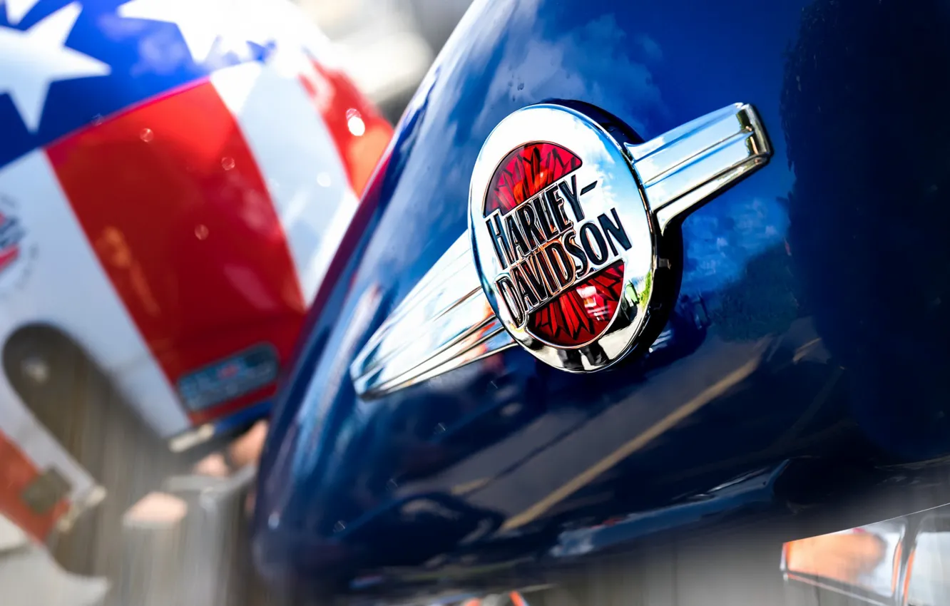 Фото обои red, Harley Davidson, white, blue