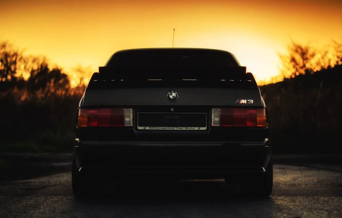 Обои Закат, Солнце, Авто, Черный, BMW, Машина, Бумер, Лого, БМВ, E30 ...