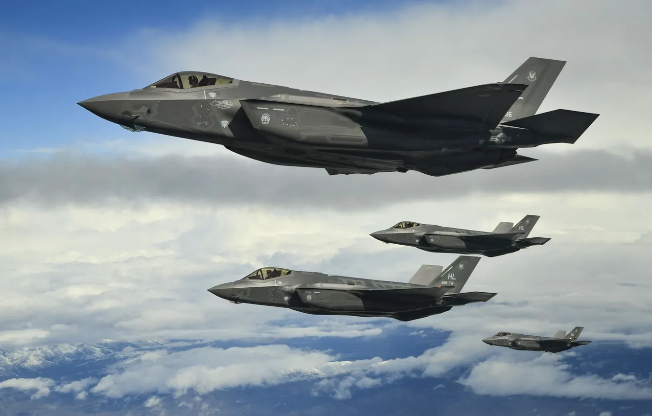 Фото обои ВВС США, истребитель-бомбардировщик, Lightning II, F-35, Lockheed Martin, семейство малозаметных многофункциональных, истребителей-бомбардировщиков пятого поколения