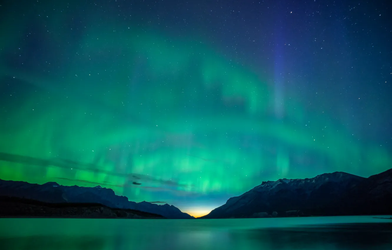 Фото обои звезды, горы, ночь, озеро, Канада, Альберта, сияния, Абрахам
