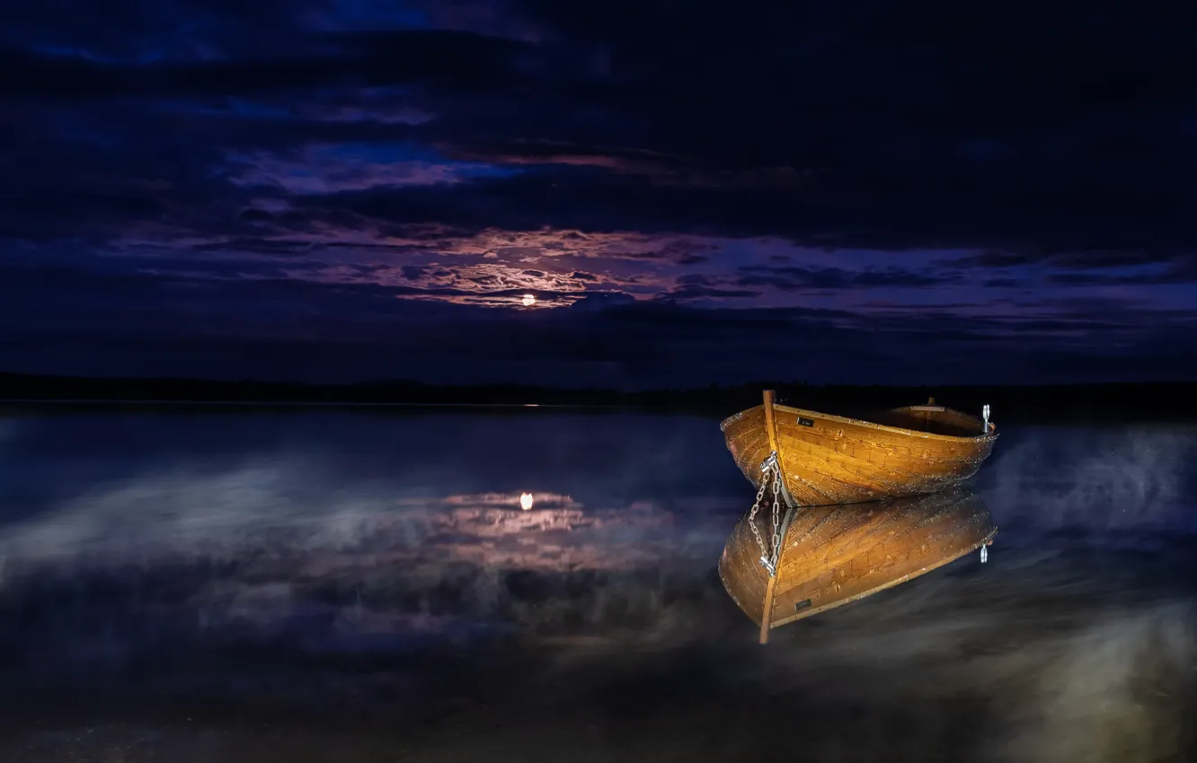 Фото обои море, ночь, берег, лодка